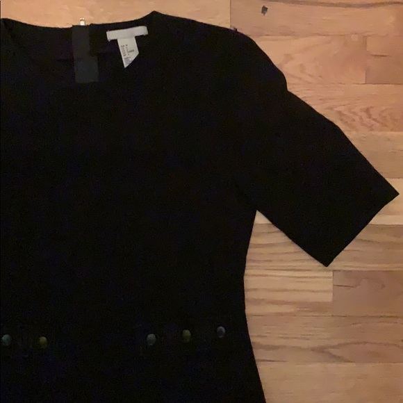 Size 6 black H&M dress. Hardly worn! - Picture 3 of 4